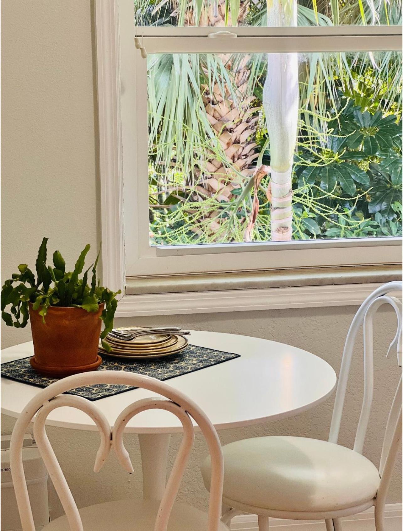 Fernando Flats Appartement Palm Beach Shores Buitenkant foto
